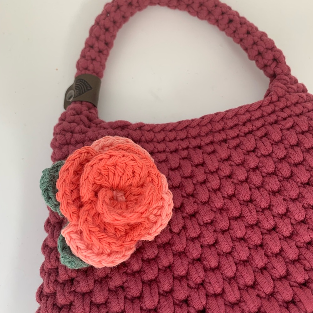 🌸Handmade Crocheted Rose Accent Tote — Burgundy - Picture 8 of 9